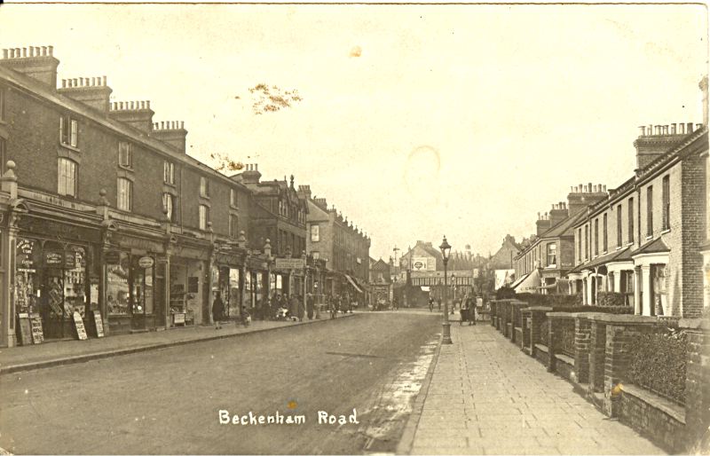 25, Beckenham Rd 1926, Both sides of the road got blown up during the war, The Clock House Pub and a garage stood on the left (now demolished).jpg